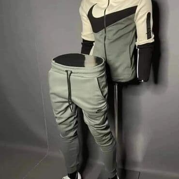 trenerka xl nova: Veličine od S do 2XL
Cena 4400 din — 4