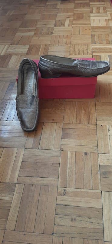 srebrna ogrlica sa krsticem: Espadrilles, Paar, 39 — 2