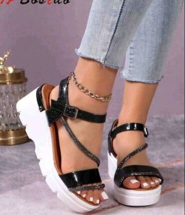 Sandals, 41 — 3
