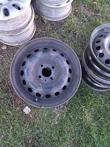 dubina sare na novim gumama: ČELIČNE FELNE 15 4 X 108 | sa gumama 80 e 195/65/15 — 3