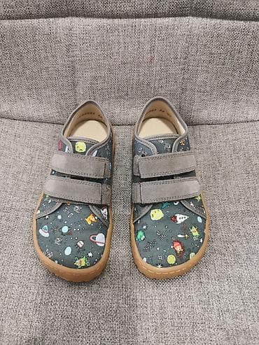 Prodajem nove, nenošene barefoot patofne u veličini 28, dužina gazišta