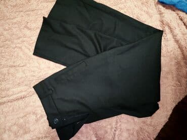 Trenerke: Ženske farmerke – nekoliko para Cena za dva para koju imaju ostecenja — 15