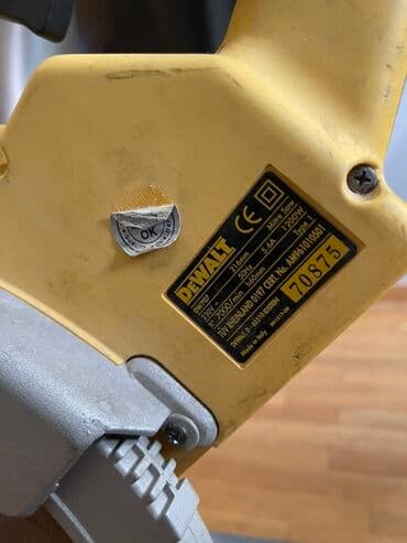 elektromotor za cirkular: DeWalt električna kapna i ukošna testera (mitra testera) - — 5