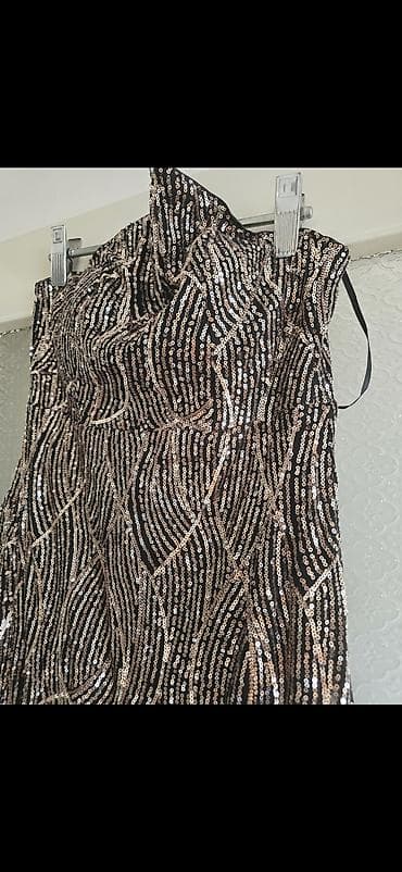 postavi: Elegantna večernja haljina sa šljokicama - Duga, uska silueta (maxi — 3