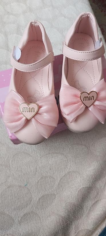 Dečije baletanke – roze; veličina 26 - Model: baletanke sa remenčićem