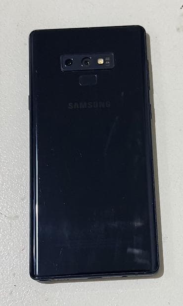 old laptop: Samsung Galaxy Note9 (Midnight Black) - Ekran: 6.4" Super AMOLED — 2