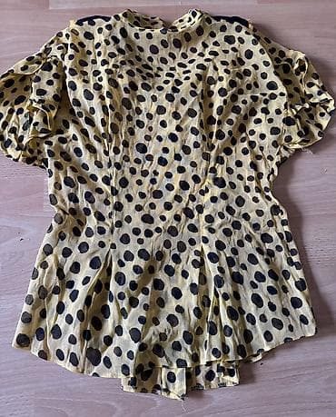 pull and bear torbice: Strukirana prati liniju tela — 2