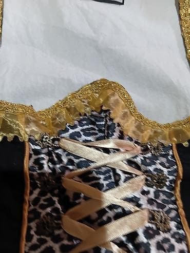 dhgate balenciaga triple s: Haljina s leopard printom i korset vezivanjem - Model: midi haljina — 4