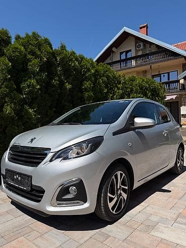 auto sijalice nis: Godiste: 2015 Cena: 4800€ Kilometraza: 121,000km Automobil je u — 2