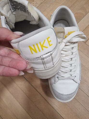 bež čizme od brušene kože: Nike, 38, color - White — 4