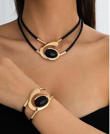 Atraktivan set nakita Elegantni komplet ogrlice i narukvice sa