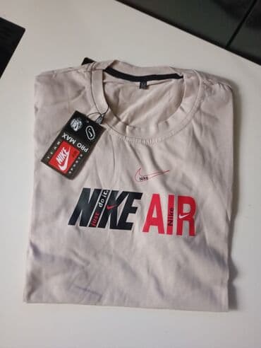 pamucne majice novi sad: Muske pamucne majice 
Boss s,m,xl
Fila l,xl,xxl
Nike m,xl,xxl — 3