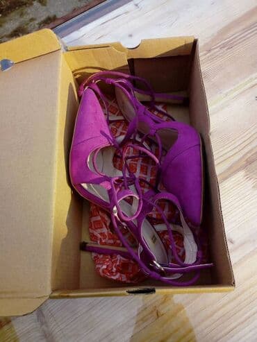 sandale platforma ccc: Sandals, Zara, 37 — 6