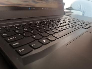 Tablets: Na prodaju kao nov,bez ogrebotina čuvan i pažen. Lenovo IdeaPad Gaming — 3