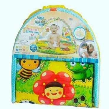 Gimnastika za bebe Napravljena od prijatnih materijala. U setu se