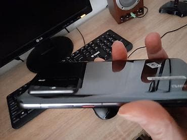 honor slusalice: Huawei p40 8/128. 4G.Specifikacija na zadnjoj slici — 5
