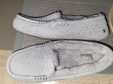 mona obuca vranje: Loafers, UGG, 40 — 2
