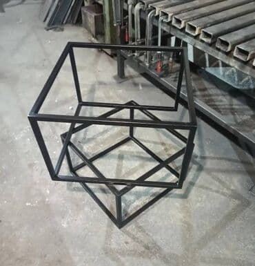 stolice za kafice: Metalni plastificirani klub sto kocka br.94 Nudimo izradu vrhunskih — 1
