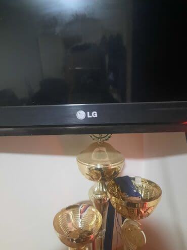 video igrice: LG televizor 32 inča Smart i 3D sa već postojećim daljinskim i — 2