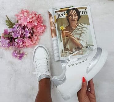 planeta asics patike: 36-41
2000 — 5