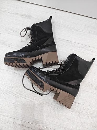 caprice obuca beograd: High boots, 38, color - Black — 3