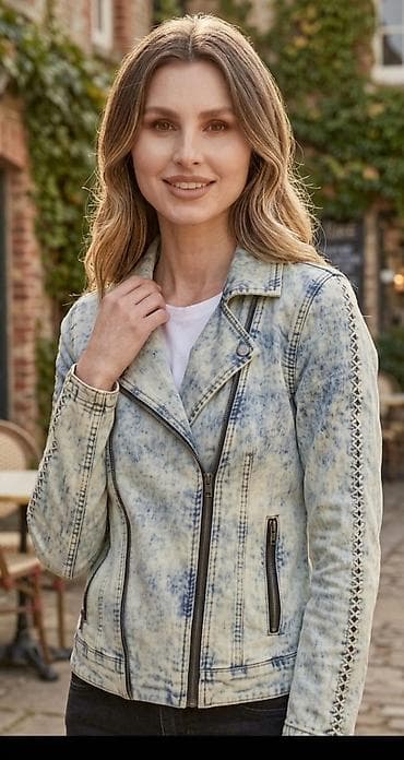 Džins jakna u stilu bikerske jakne - Materijal: denim sa efektnim