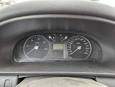 traka za tahograf: KILOMETAR SAT DISPLEJ ZA RENAULT LAGUNA ZA 2003. GOD — 2