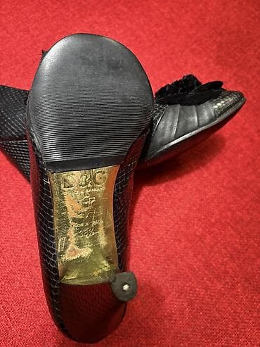 santoni cipele: D&G (Dolce & Gabbana) ženske salonke - Model: klasične — 3