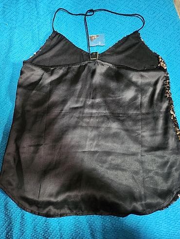 Topovi: Ženska top-majica sa šljokicama – Zebra, veličina M - Brend: Zebra — 2