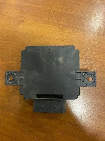 ormar za predsoblje: STABILIZATOR NAPONA ZA VOLKSWAGEN PASSAT B7 - 3AA919041 | — 2