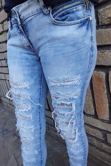 Farmerke: Ženske skinny farmerke, veličina M. - Boja: svetlo isprane (light — 4