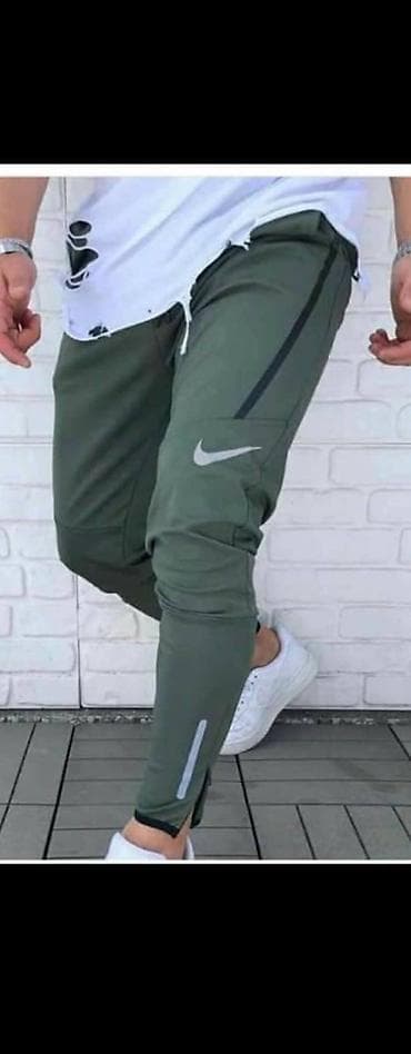 Prsluci: Trenerka Nike, bоја - Crna — 2