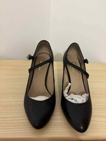mokasine od prevrnute koze: Sandals, Bata, 36 — 7