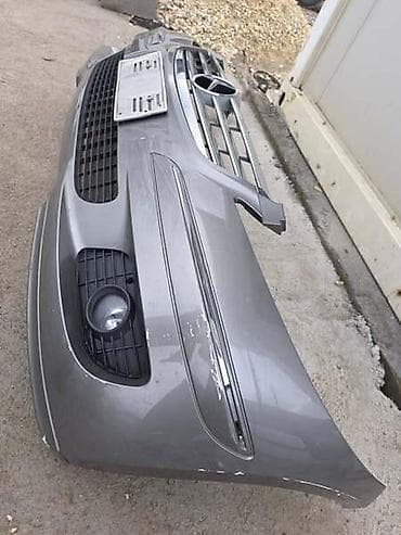 bobina pred plastikama: PREDNJI BRANIK BOJA-SIVA ZA MERCEDES BENZ A 180 OD 2004. DO 2012. GOD — 2