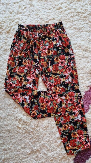 Pantalone: L (EU 40)
