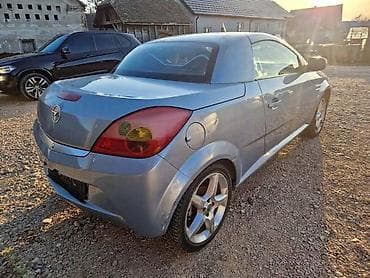 motor fiat punto 1.2 8v cena: DELOVI ZA OPEL TIGRA 1.4XEP 2005. GOD. | 1.4 Z14XEP motor Siva boja — 3