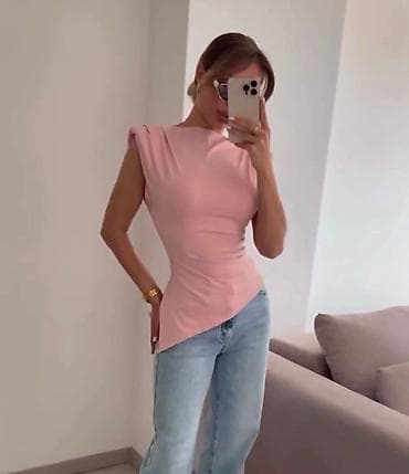 dve torbe za ars e: 07. Akcija!!!
DVE MAJICE 2.200 dinara H — 2