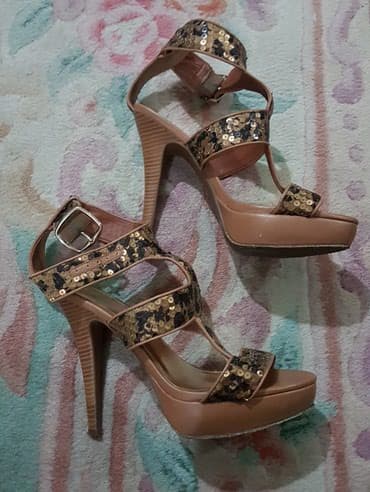 torbe sa sirokim kaisem: Sandals, 38.5 — 4