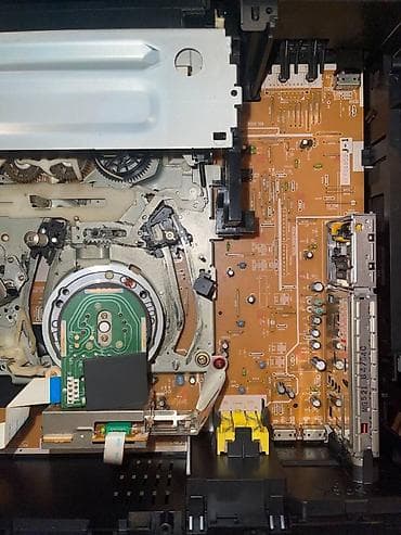 airpods slusalice cena: Panasonic VHS video rekorder (NV-SD225) za delove Prodajem stari VHS — 3