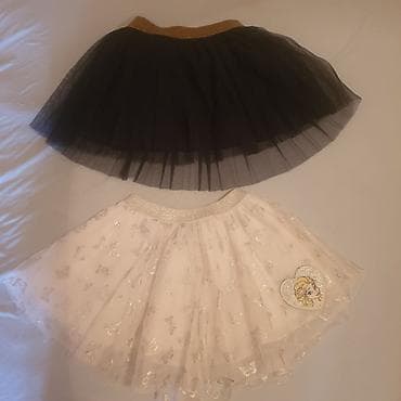 Suknjice skoro nove velicina 104 obe na lalafo.rs Suknjice skoro nove velicina 104 obe