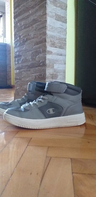 nike zoom patike: Champion, Veličina - 35 — 3