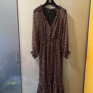 torbe b: Zara haljina Obucena dva puta,u super stanju Jedino je na jednom — 5