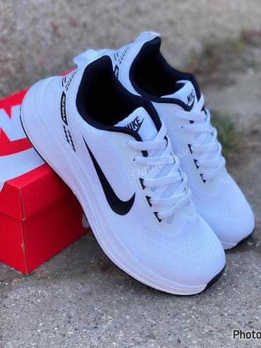 nike 97 crne: Patike za trčanje, dostupne u različitim bojama kao što su svetlosiva — 5