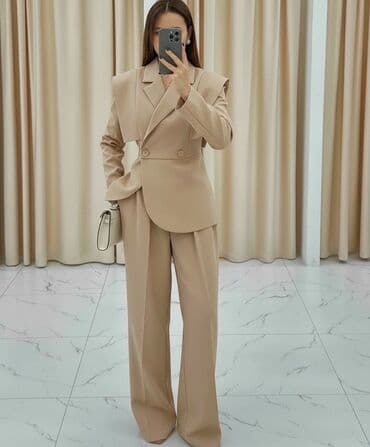 Kostimi: 🔥Ženski dvodelni komplet – sako i pantalone širokog kroja 3500 din Uni — 2