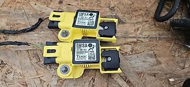 senzor pritiska u gumama opel insignia: KROVNI AIRBAG SENZOR ZA OPEL ZAFIRA ZA 2005. GOD — 2