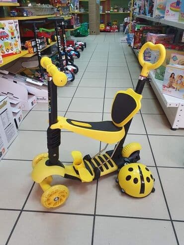 lindex kupaci za decu: Trotinet 5 u 1
Cena 4500 din — 1