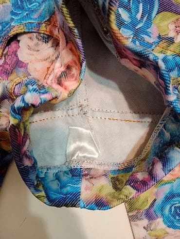 devojcice slike: Pantalone za devojčice
Veličina 4 
Cvetni dezen udobne — 5