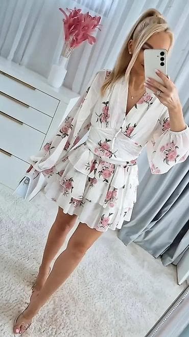 duge elegantne suknje: Ženska kratka haljina s floralnim printom - Kroj: mini dužina — 1