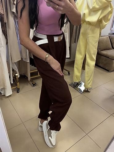 Women's Sweatsuits: ✅Ženske široke pantalone sa karnerima na nogavicama i kaišem
✅2400 din — 5