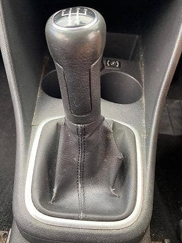 tigar gume vranje: RUCICA MENJACA ZA VOLKSWAGEN POLO | Rucica menjaca za Polo 6R — 1